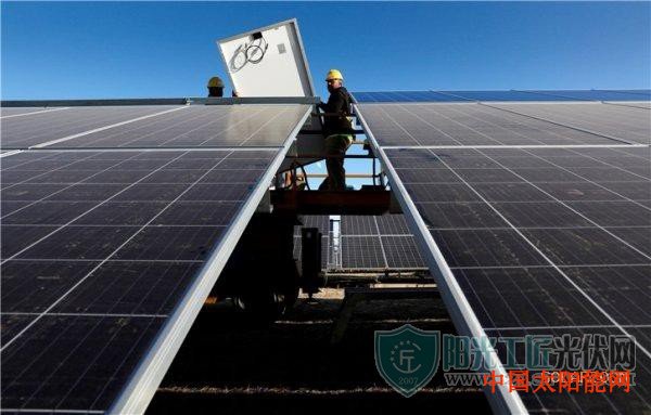 太阳圣火教育在线500MW!欧洲最大的光伏电站在西班牙建成